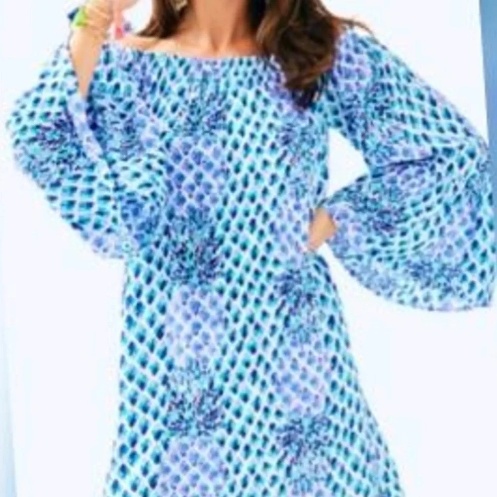 Lilly Pulitzer Nevie Off The Shoulder blue pineapple Dress size medium - Picture 13 of 13